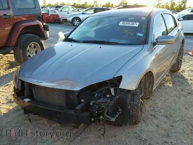 2013 CHRYSLER 200 - VIN: 1C3CCBBB7DN574638 - Photo 2