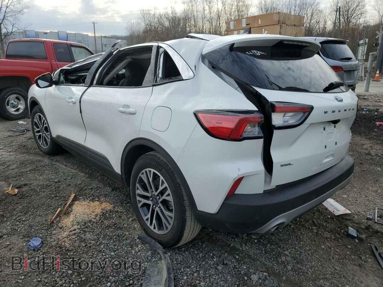 2020 FORD ESCAPE - VIN: 1FMCU9H66LUA72876 - Photo 2