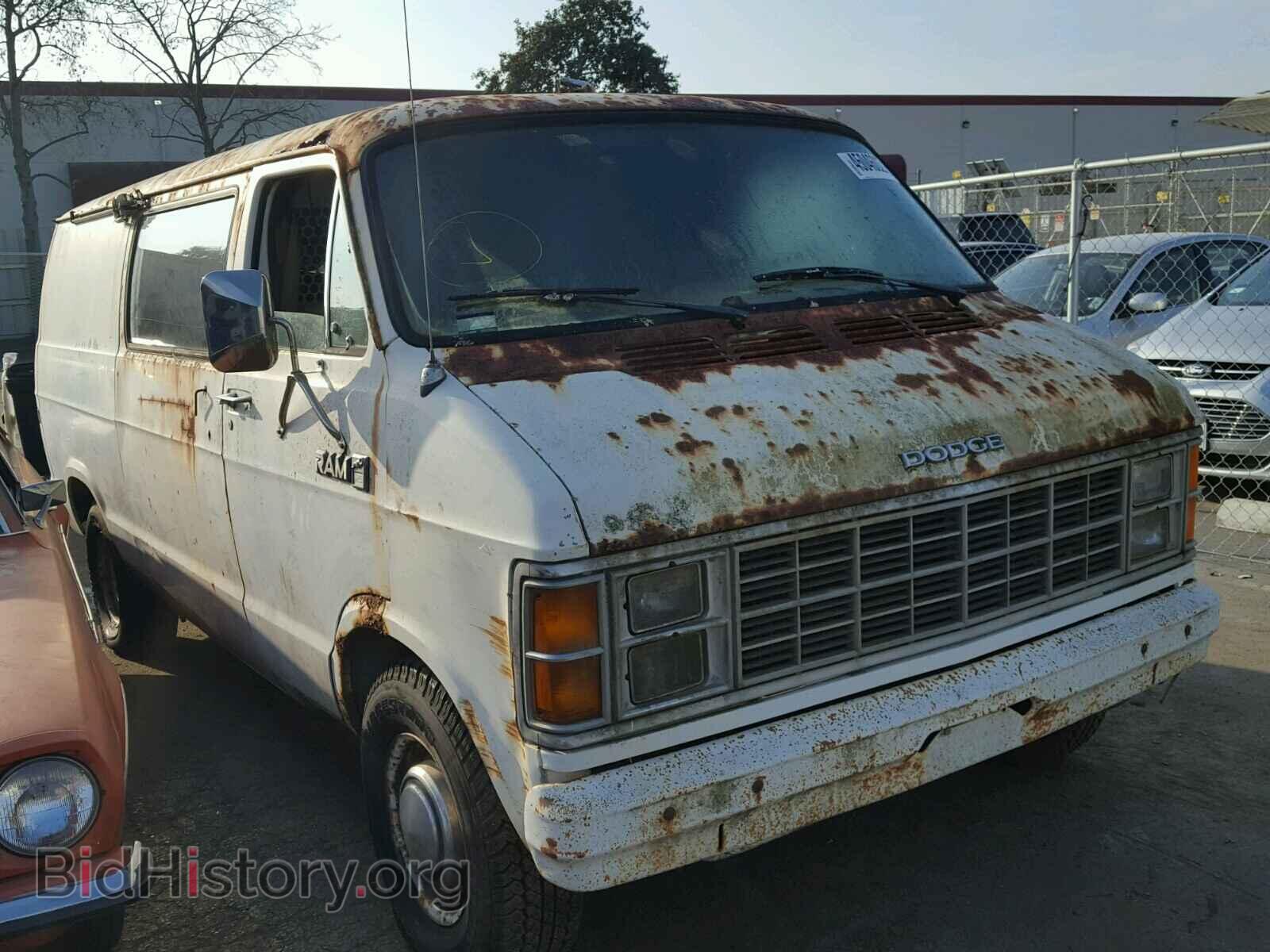 Фотография 2B7HB23T2FK254587 - DODGE RAM VAN 1985