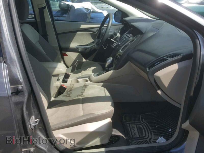 2012 Ford FOCUS (VIN 1FAHP3F20CL109365) — photo 5 of 10