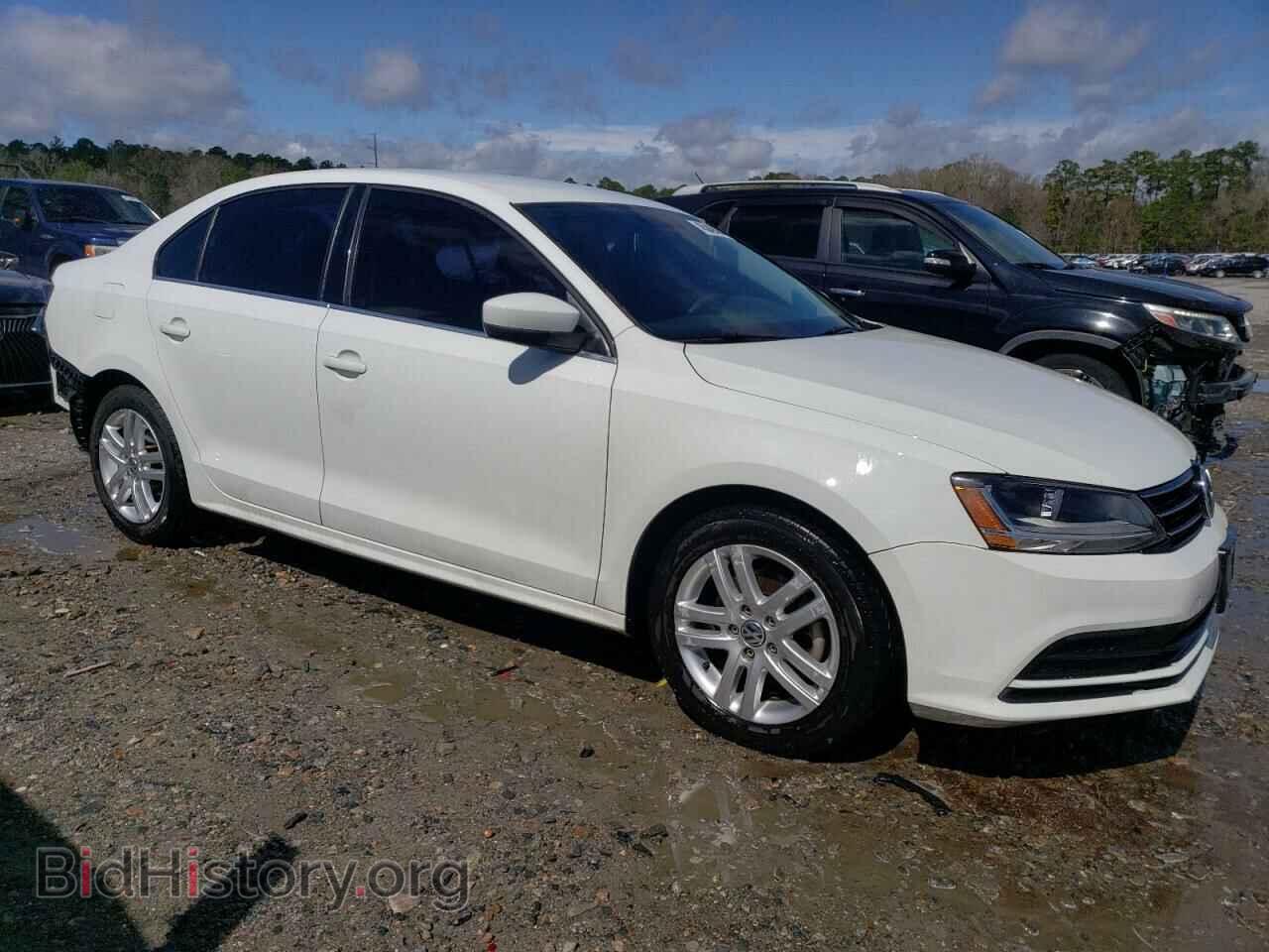 2017 VOLKSWAGEN JETTA - VIN: 3VW2B7AJ3HM240572 - Фото 4