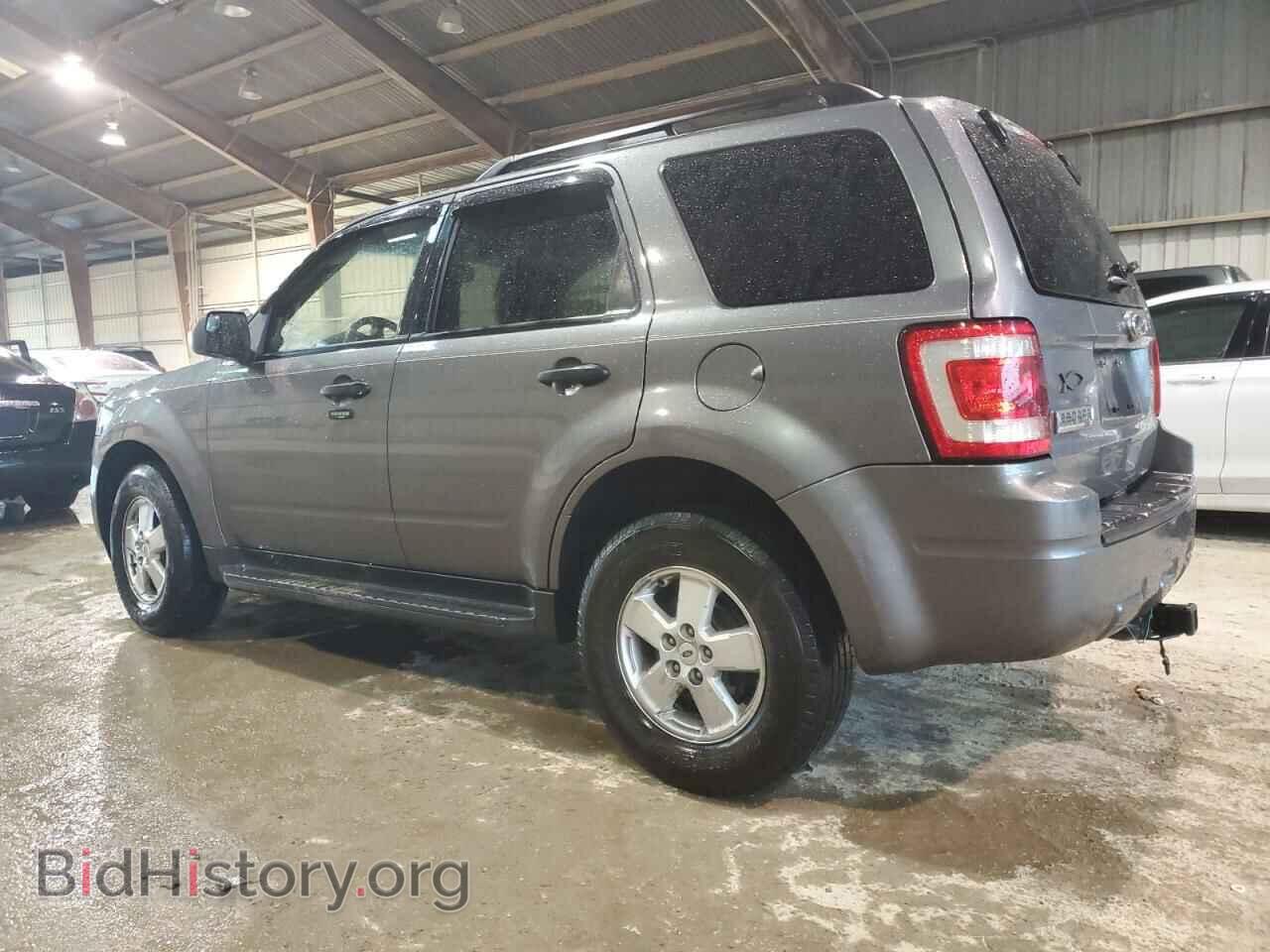 2010 FORD ESCAPE - VIN: 1FMCU0D75AKD42652 - Фото 2