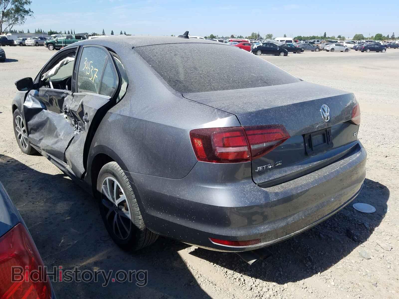 2017 VOLKSWAGEN JETTA - VIN: 3VWDB7AJ1HM372593 - Фото 3