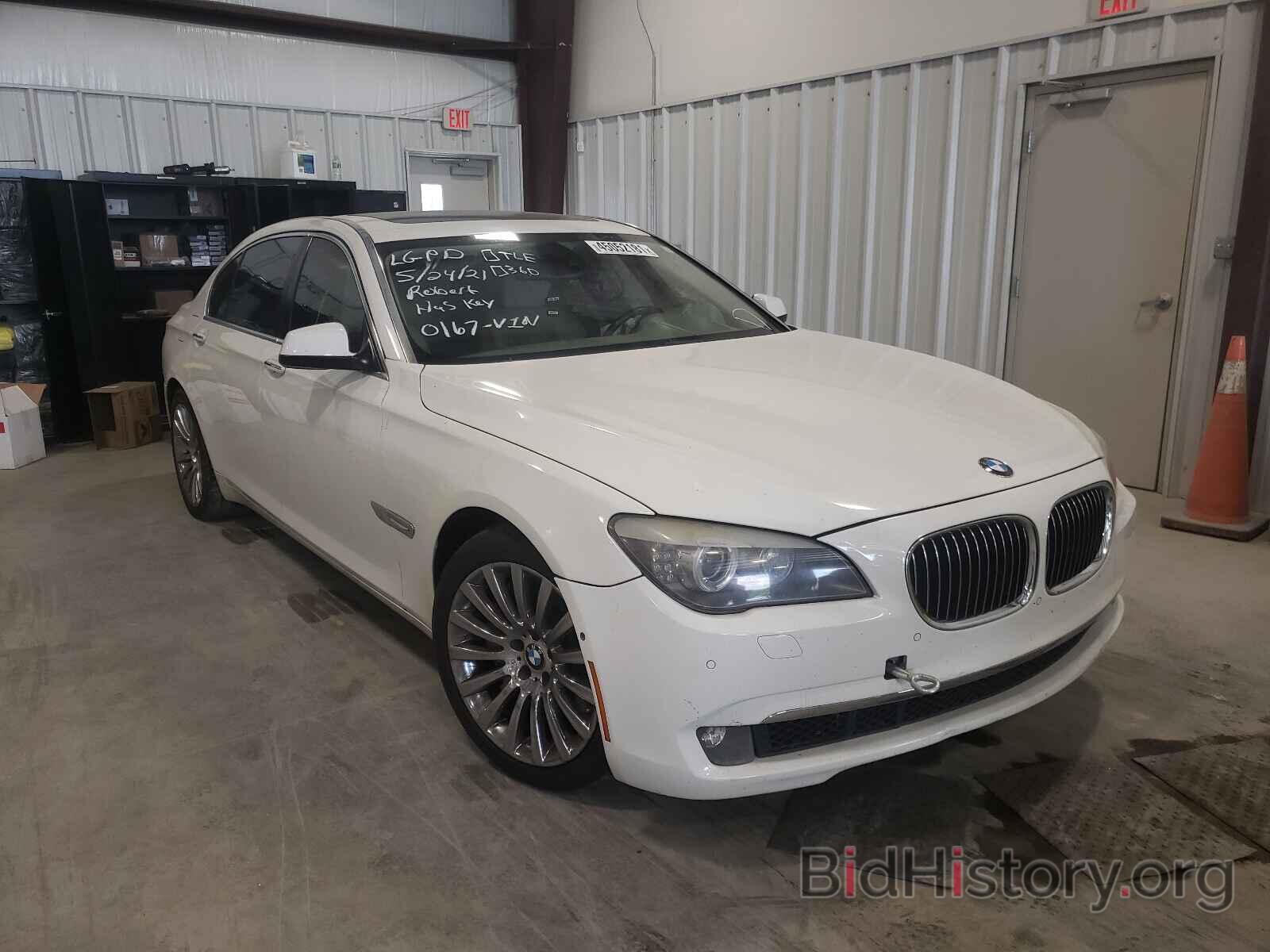 Photo WBAKB83539CY60167 - BMW 7 SERIES 2009