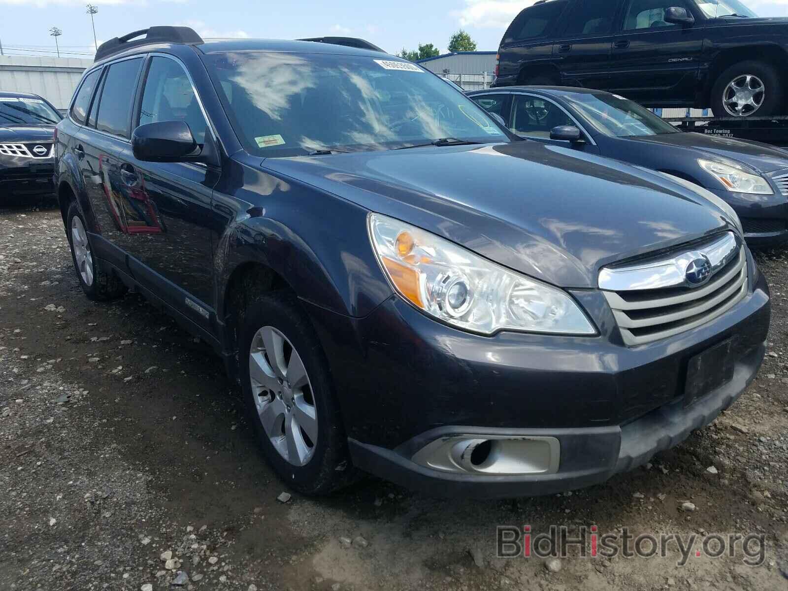 Photo 4S4BRBGC1B3411611 - SUBARU OUTBACK 2011