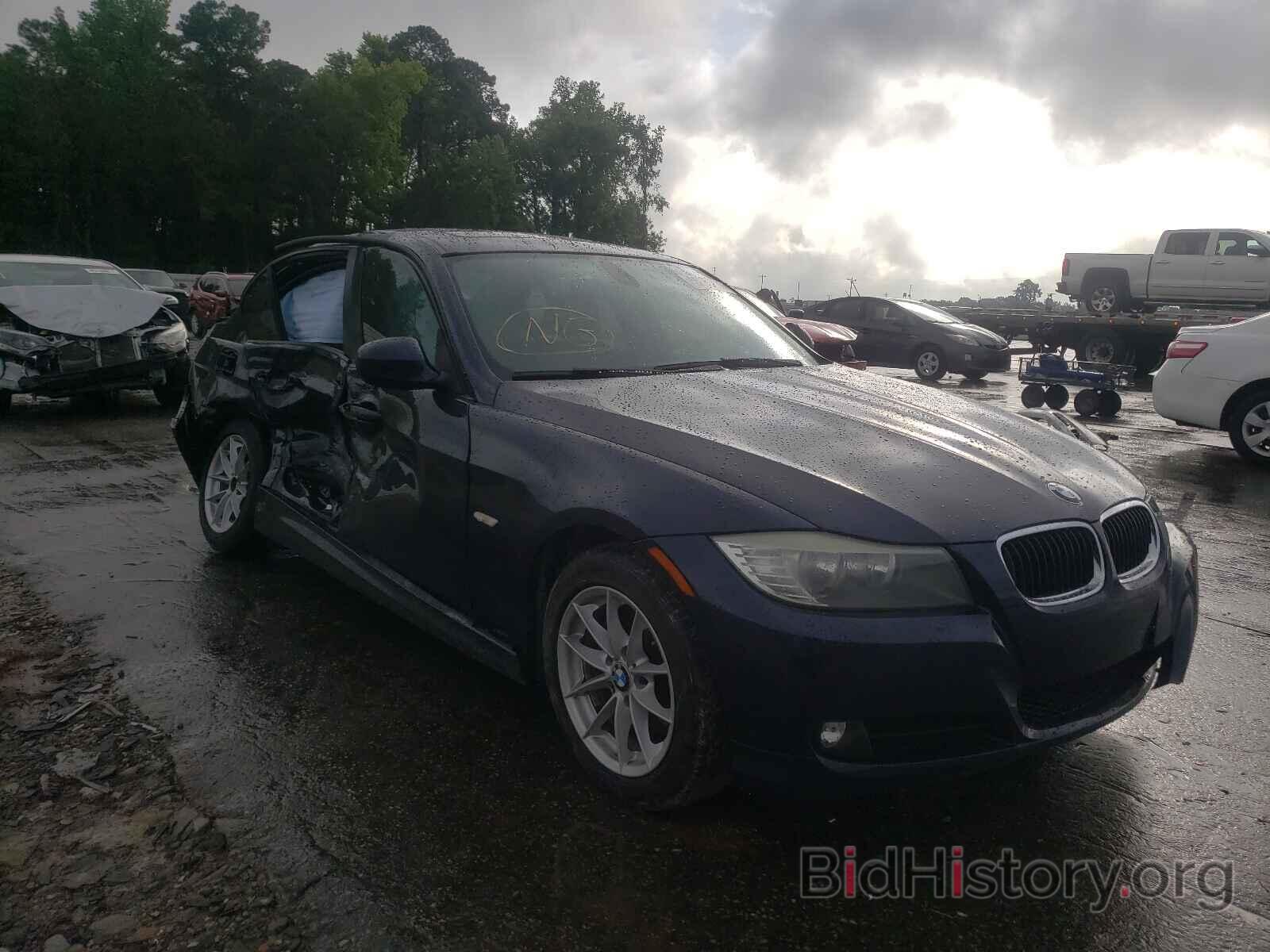 Photo WBAPH7C58AA176469 - BMW 3 SERIES 2010