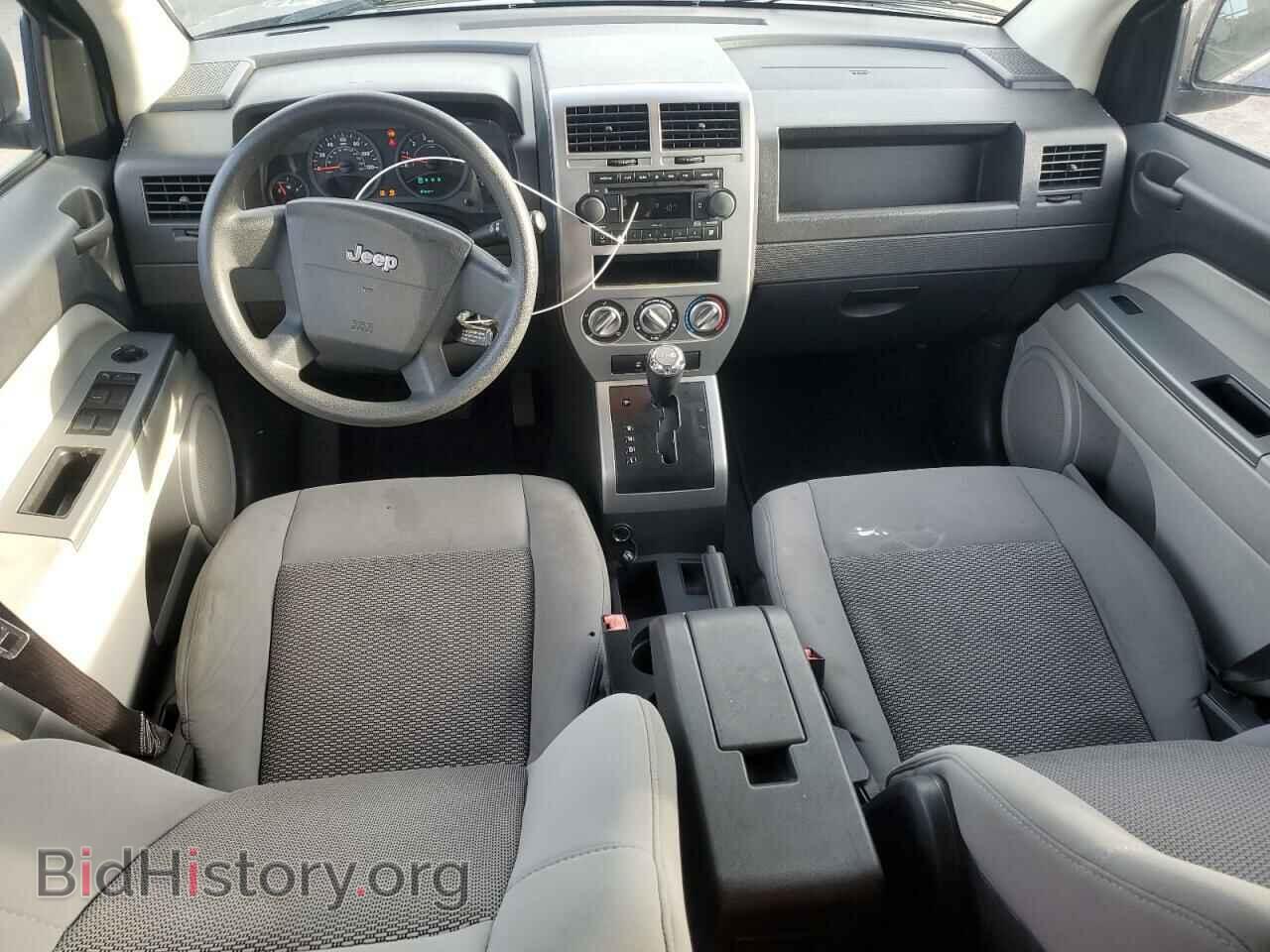 2007 JEEP COMPASS - VIN: 1J8FT47W67D190434 - Фото 8