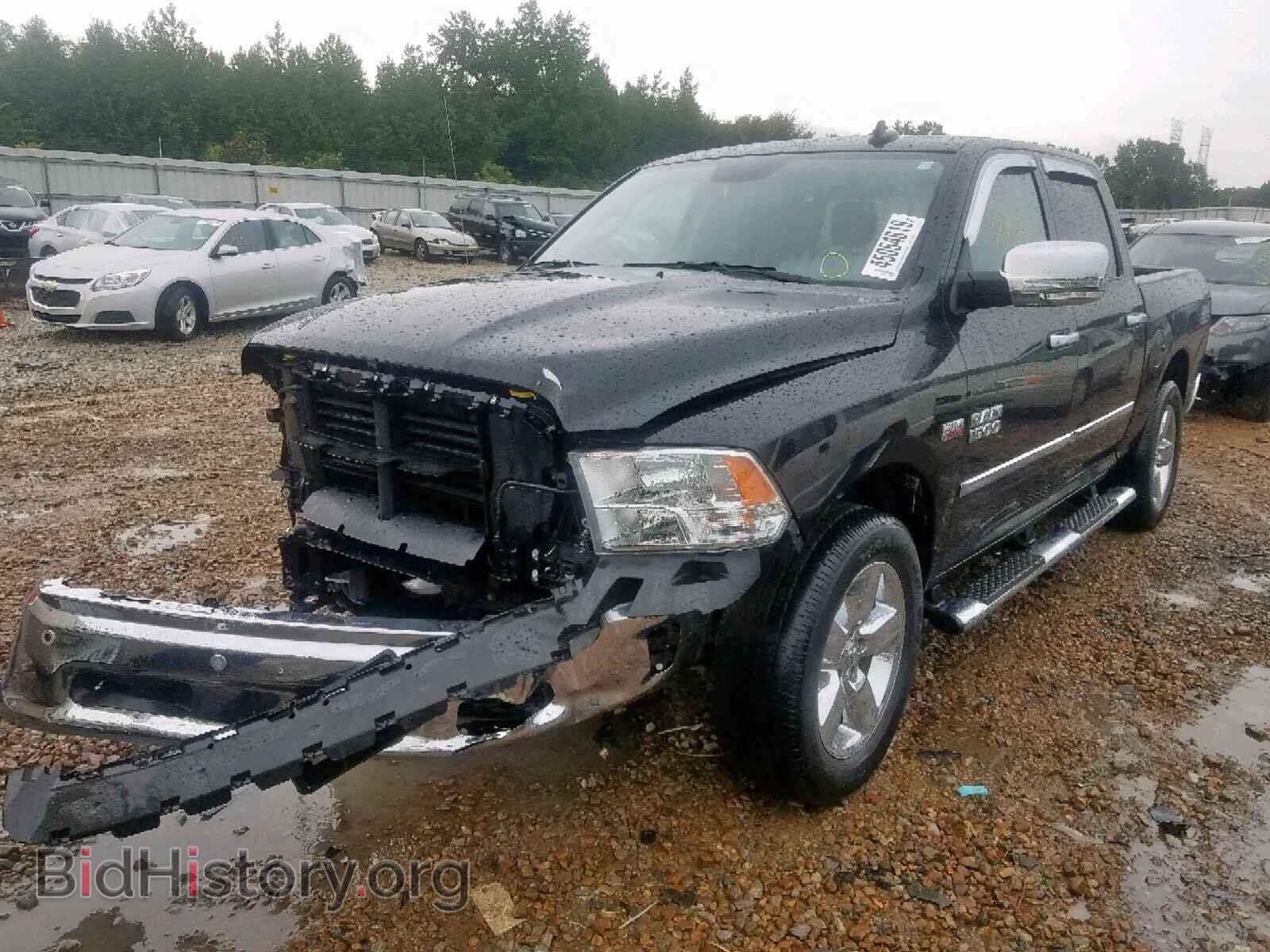 2017 RAM 1500 SLT - VIN: 3C6RR7LTXHG593473 - Photo 2