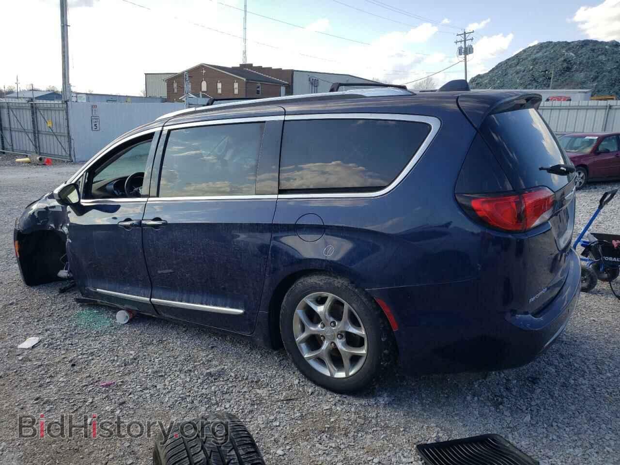 2017 CHRYSLER PACIFICA - VIN: 2C4RC1GG5HR570732 - Фото 2