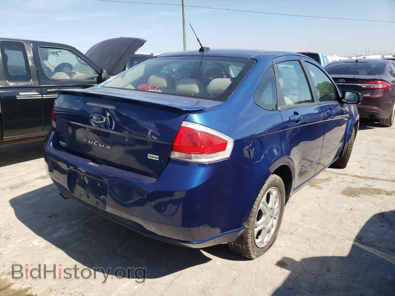 2009 FORD FOCUS - VIN: 1FAHP36NX9W116051 - Фото 4
