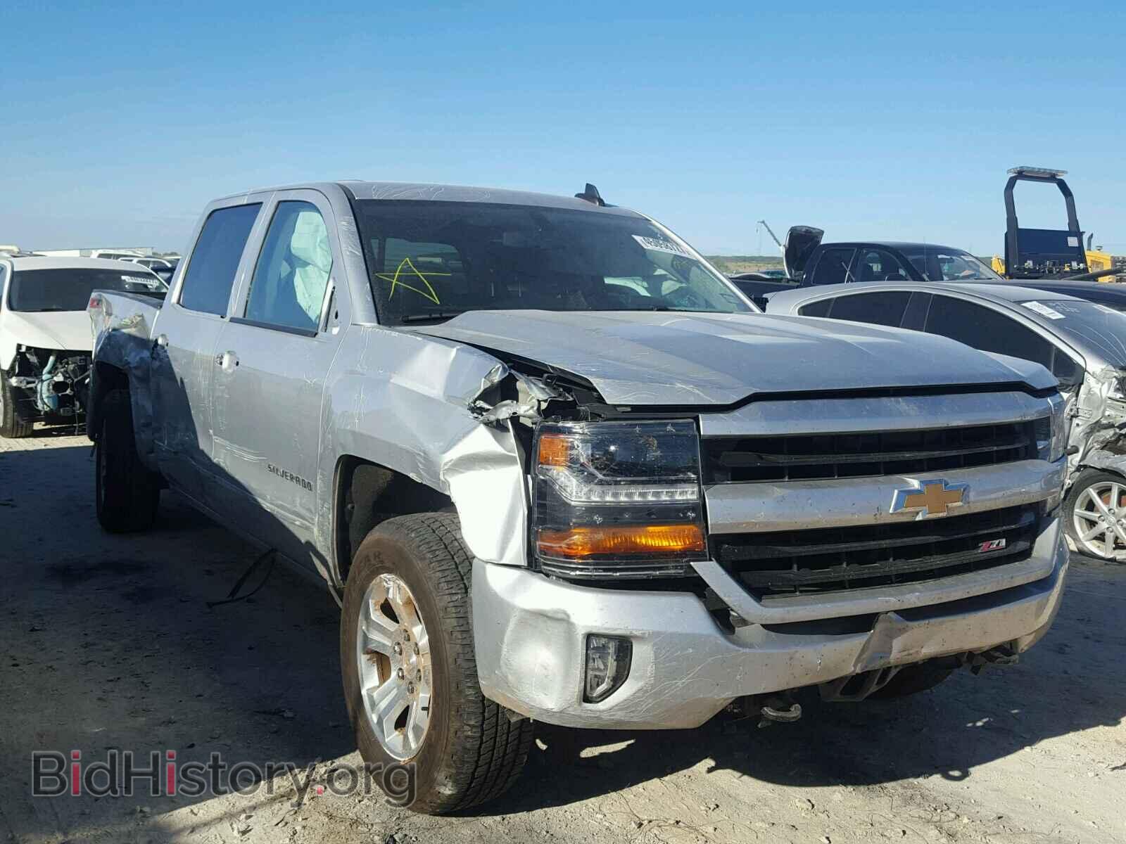 Фотография 3GCUKREC1HG241950 - CHEVROLET SILVERADO 2017