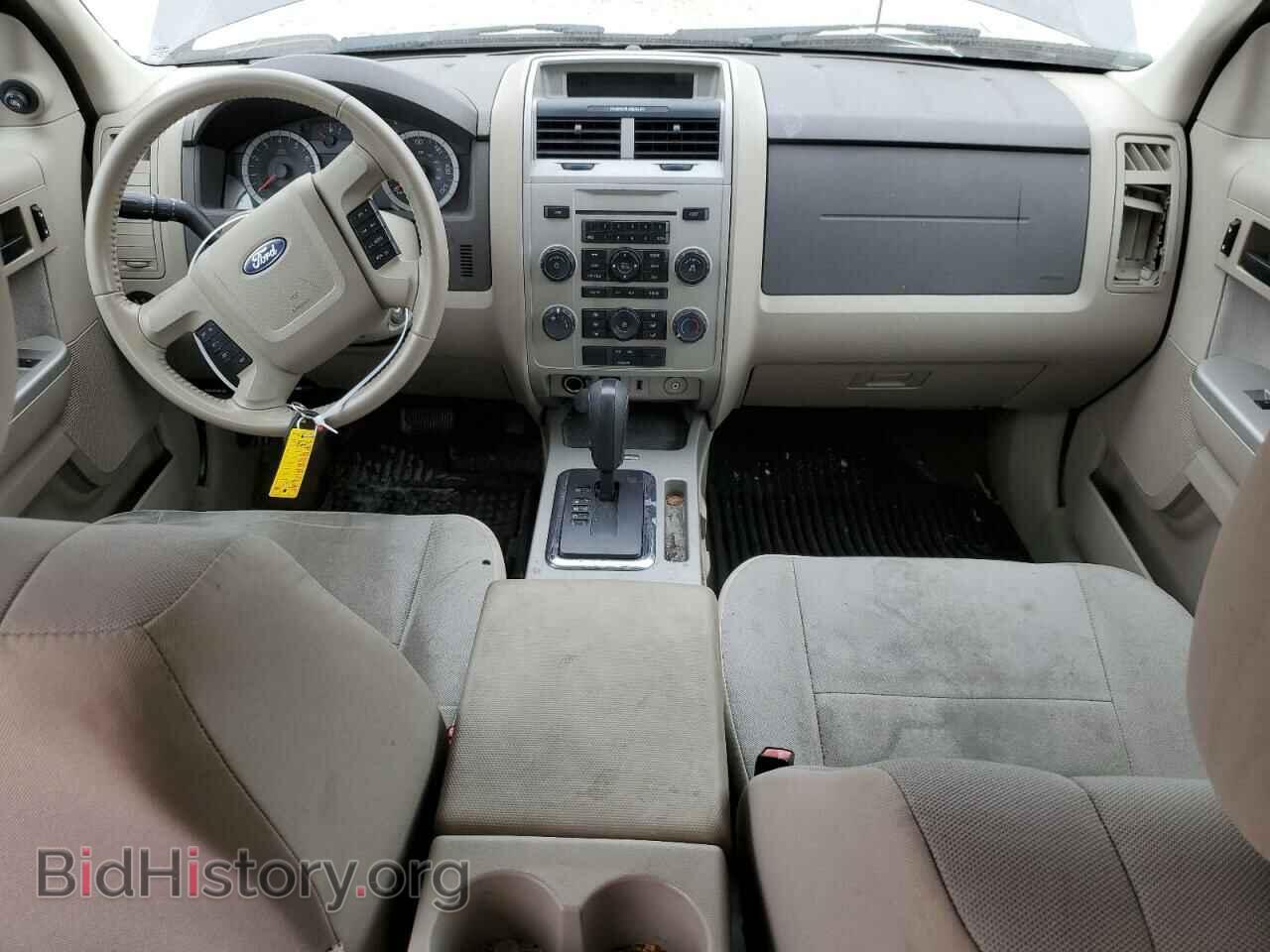 2011 FORD ESCAPE - VIN: 1FMCU9D77BKA68280 - Photo 8