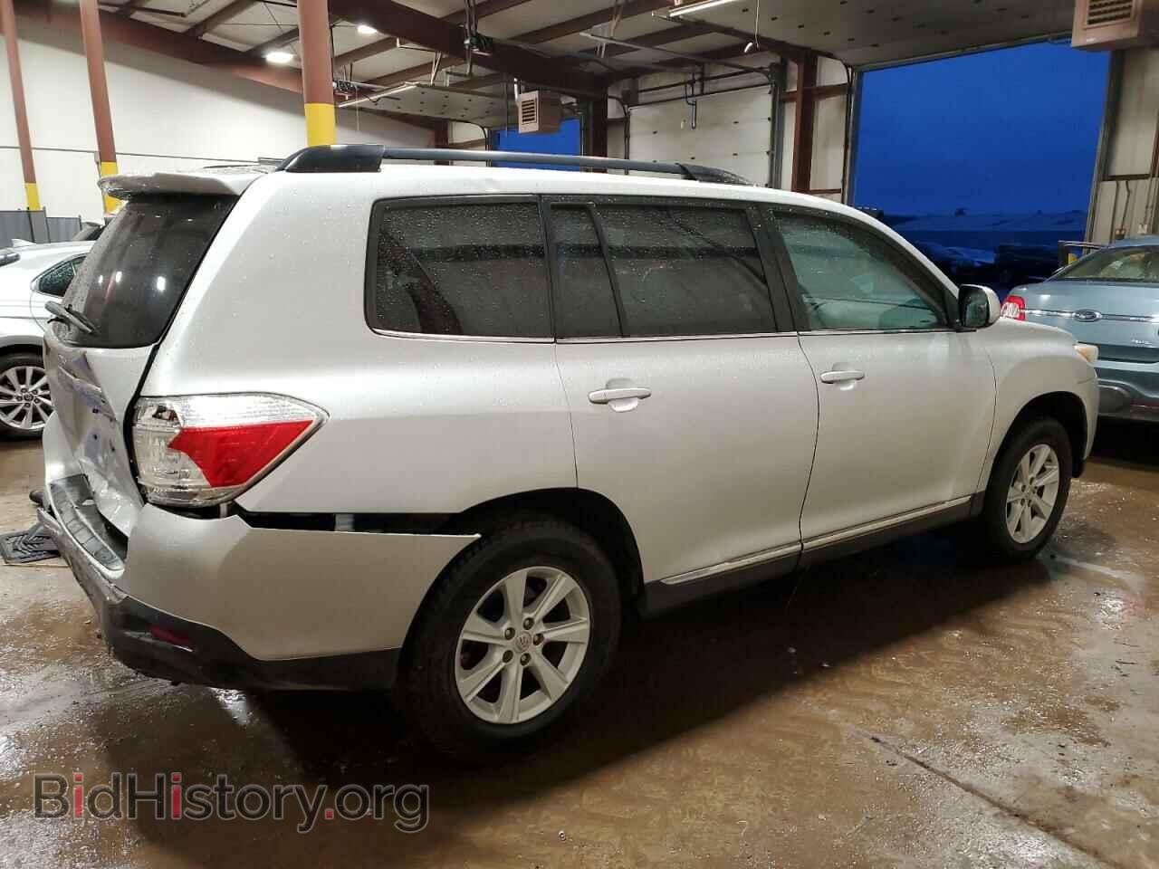 2013 TOYOTA HIGHLANDER - VIN: 5TDBK3EH2DS253889 - Фото 3