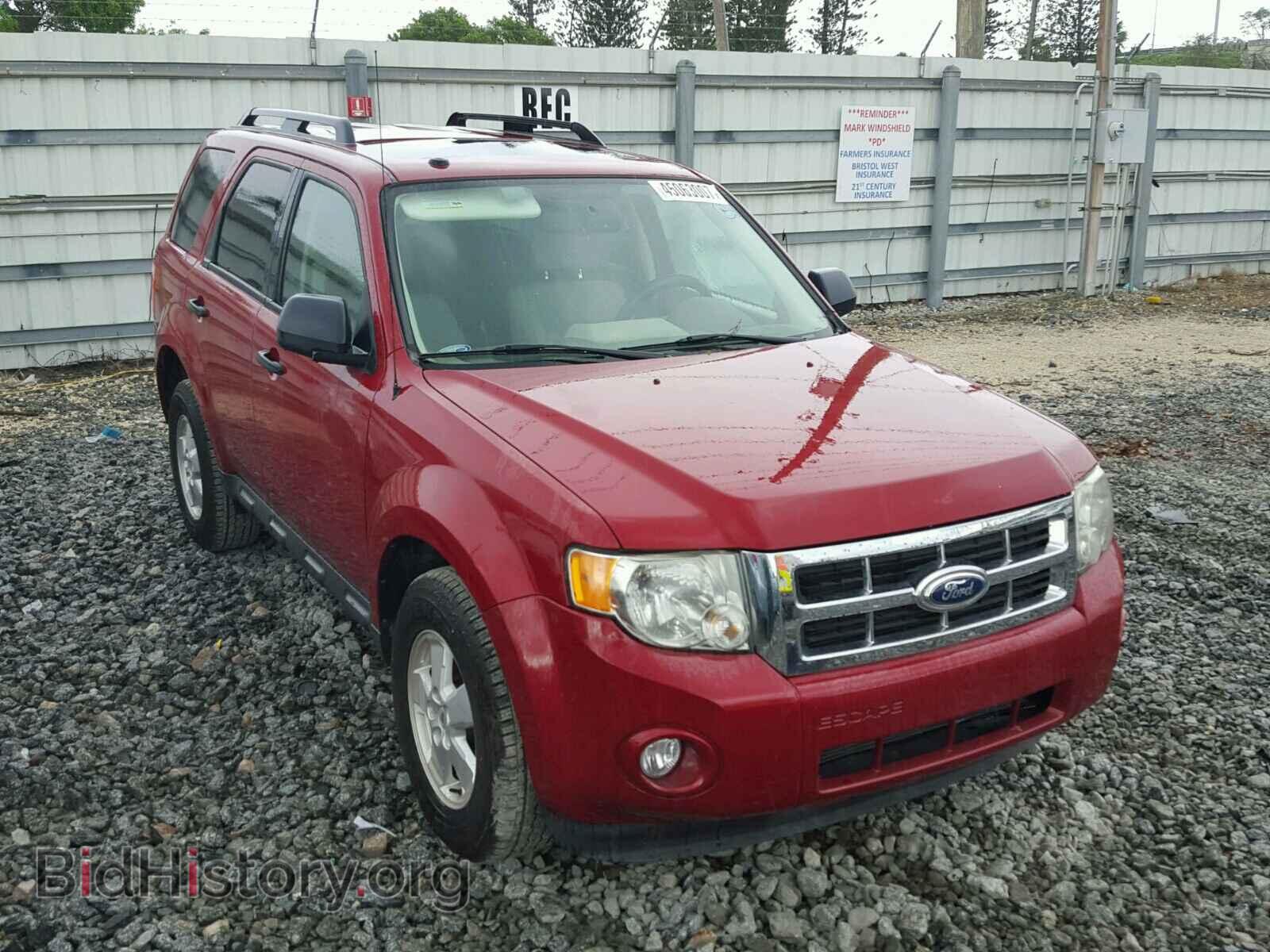 Фотография 1FMCU0D78BKA60653 - FORD ESCAPE 2011