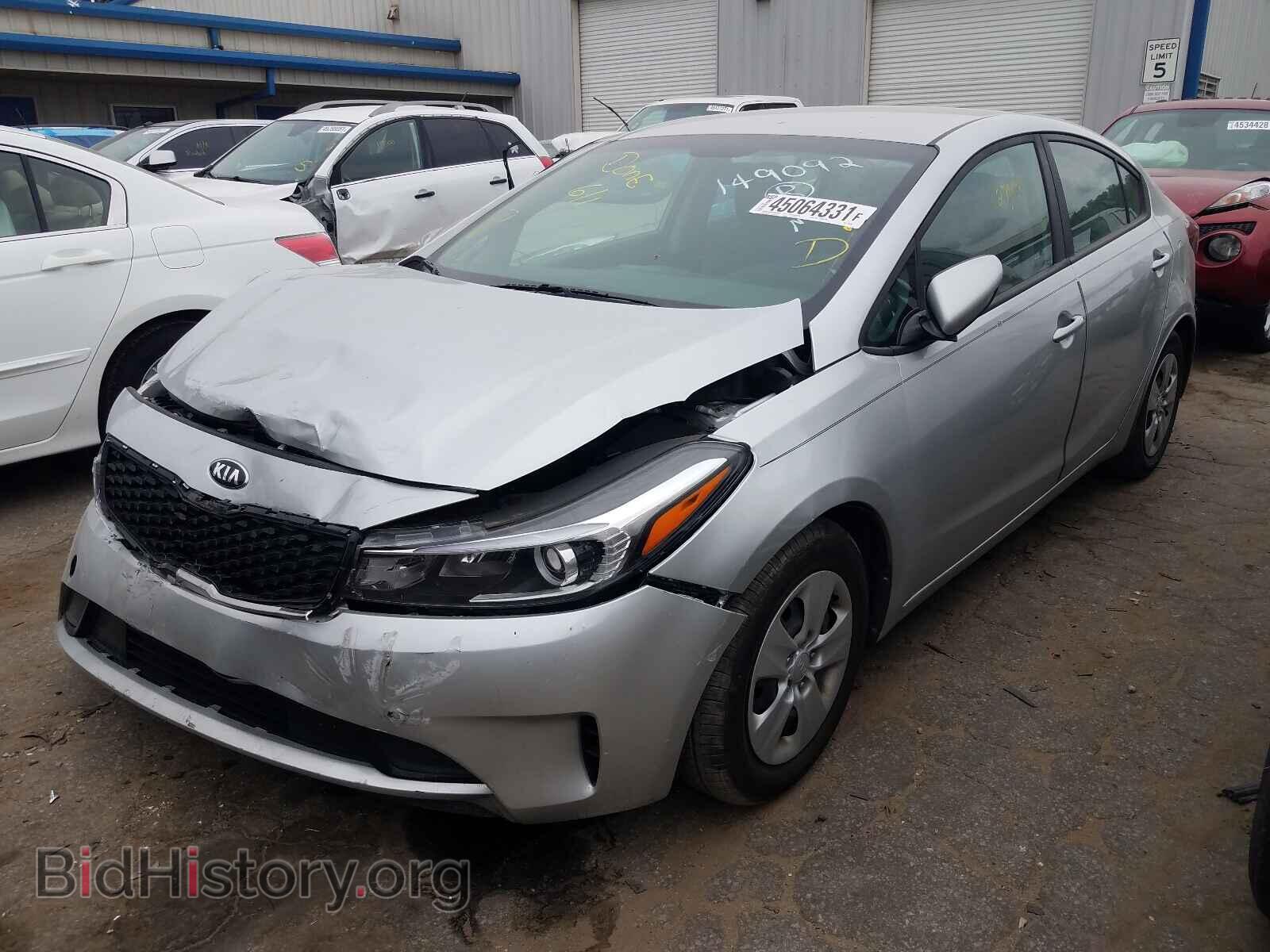 2017 KIA FORTE - VIN: 3KPFK4A73HE149092 - Photo 2