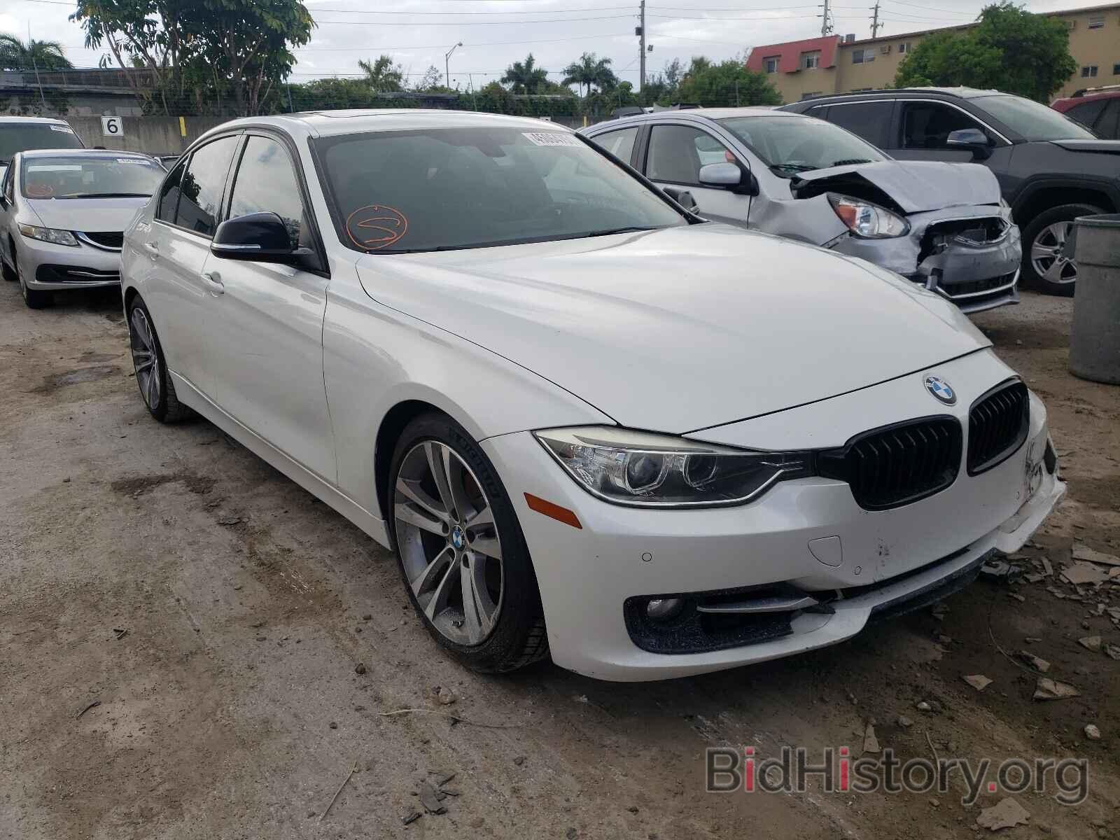 Photo WBA3A5G51ENP32573 - BMW 3 SERIES 2014