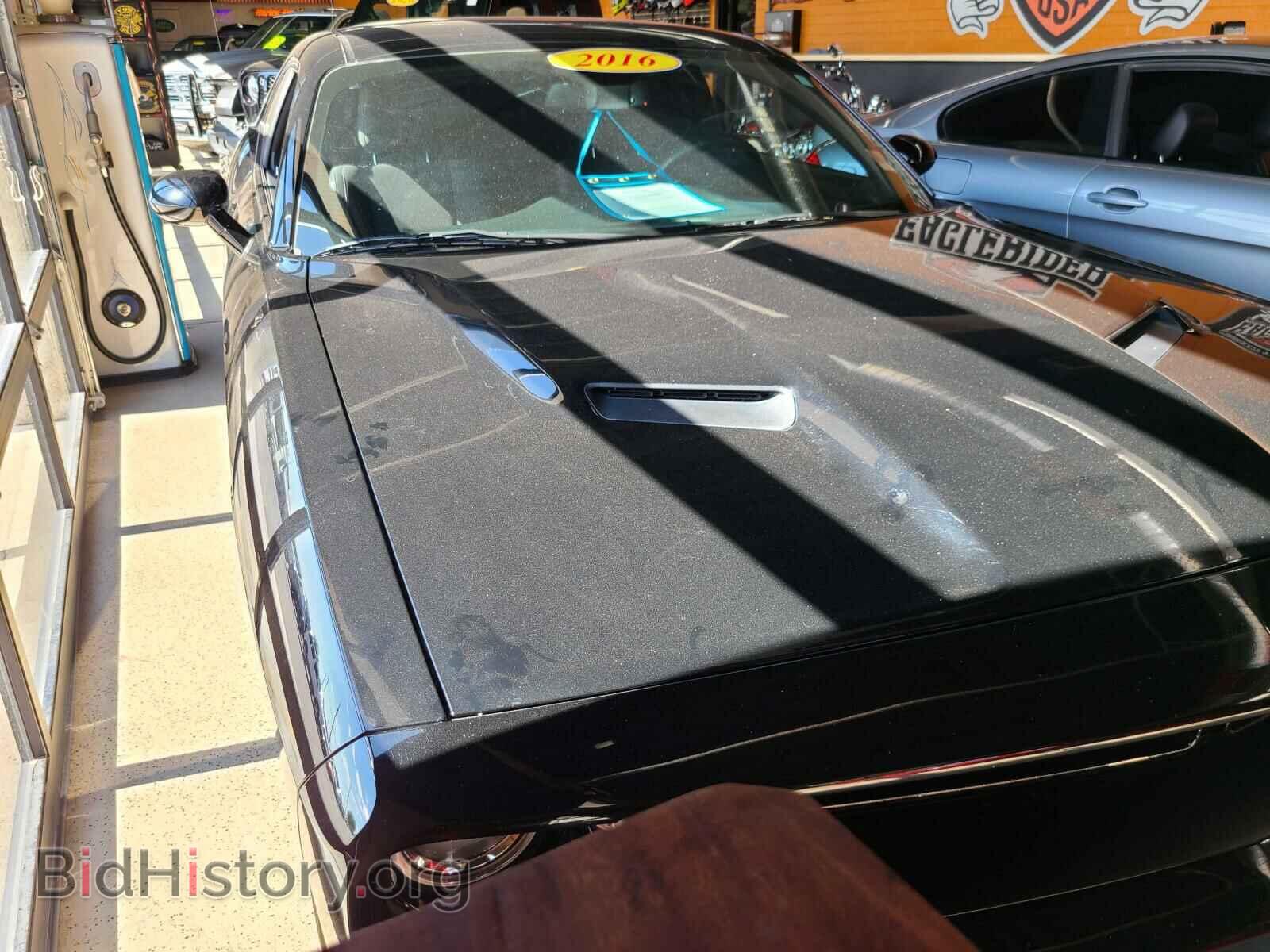 Photo 2C3CDZBT5GH349890 - DODGE CHALLENGER 2016