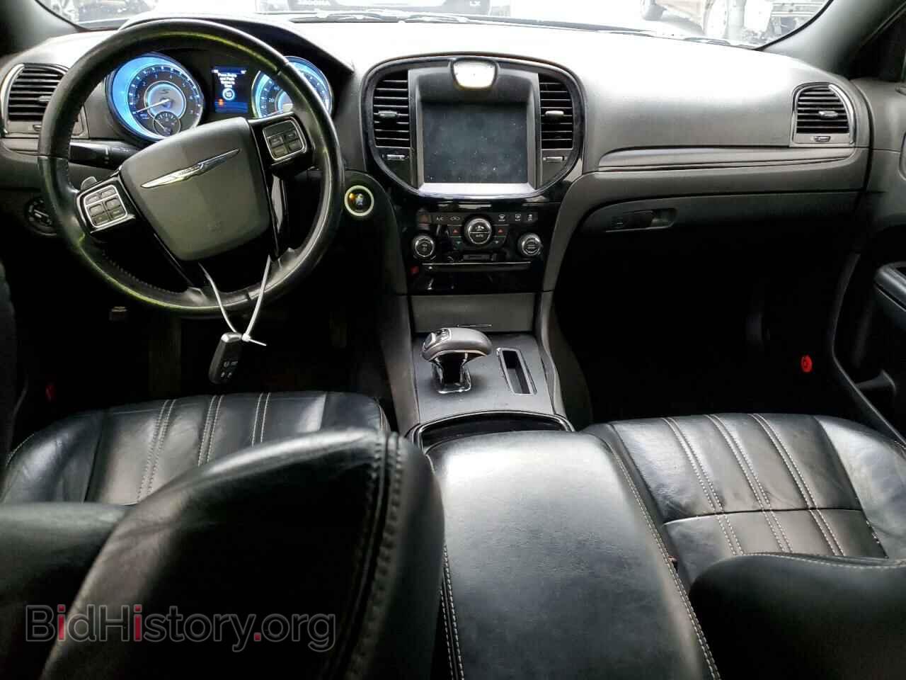 2014 CHRYSLER 300 - VIN: 2C3CCAGG2EH257908 - Фото 8