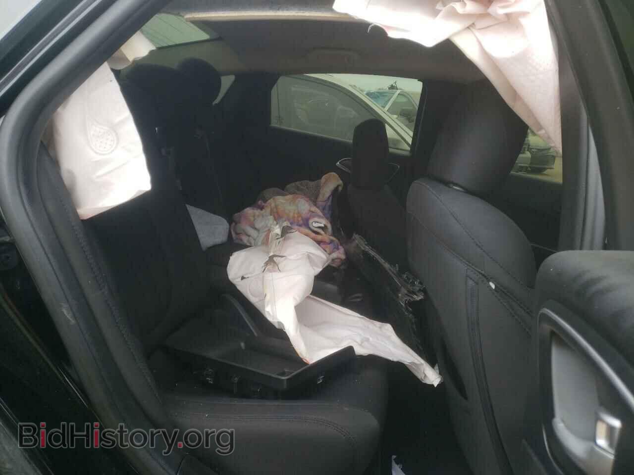 2016 CHRYSLER 200 - VIN: 1C3CCCABXGN102641 - Фото 10
