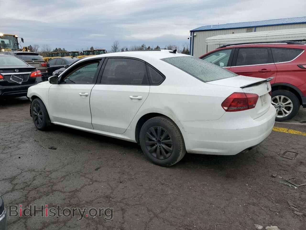 2014 VOLKSWAGEN PASSAT - VIN: 1VWAP7A33EC015418 - Фото 2