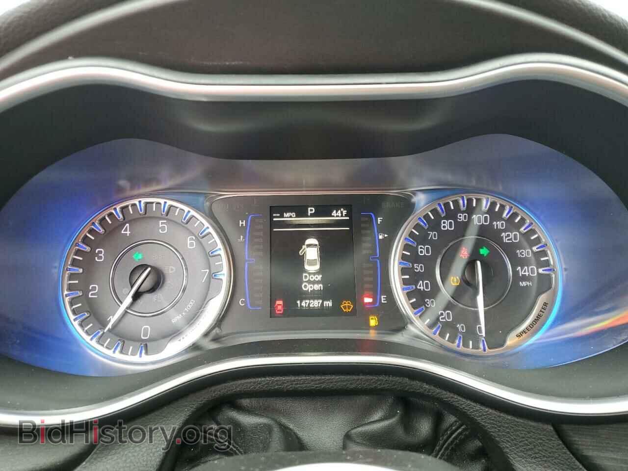 2015 CHRYSLER 200 - VIN: 1C3CCCFB5FN587925 - Photo 9