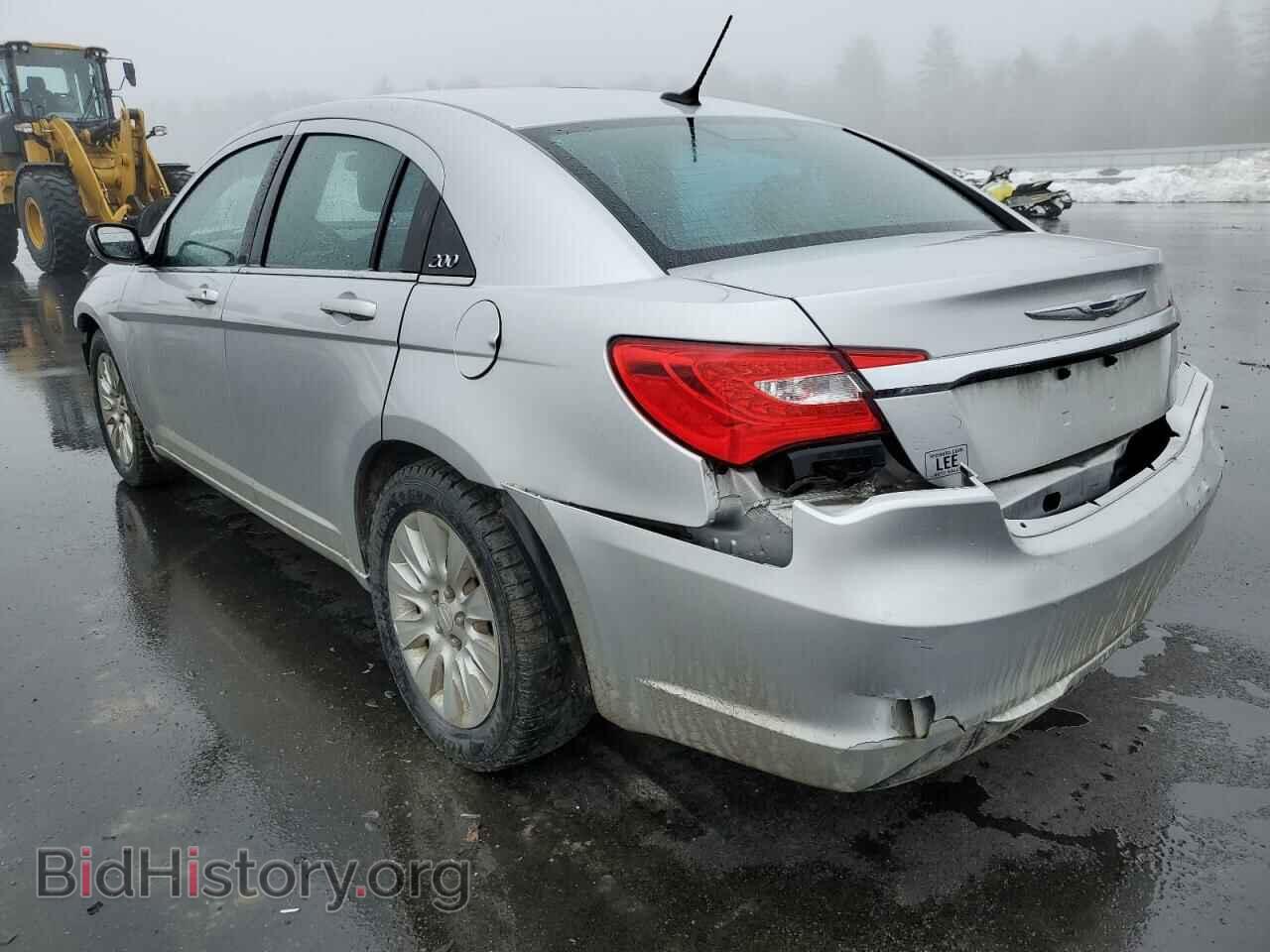 2012 CHRYSLER 200 - VIN: 1C3CCBABXCN281641 - Фото 2