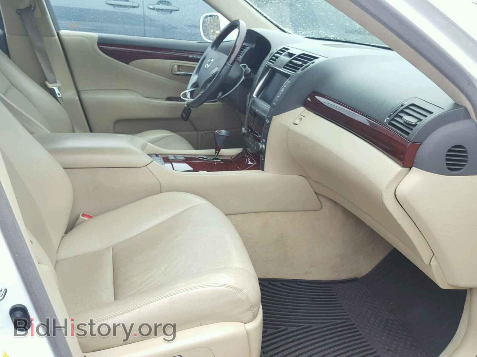 2007 LEXUS LS460 - VIN: JTHGL46F875005208 - Photo 5