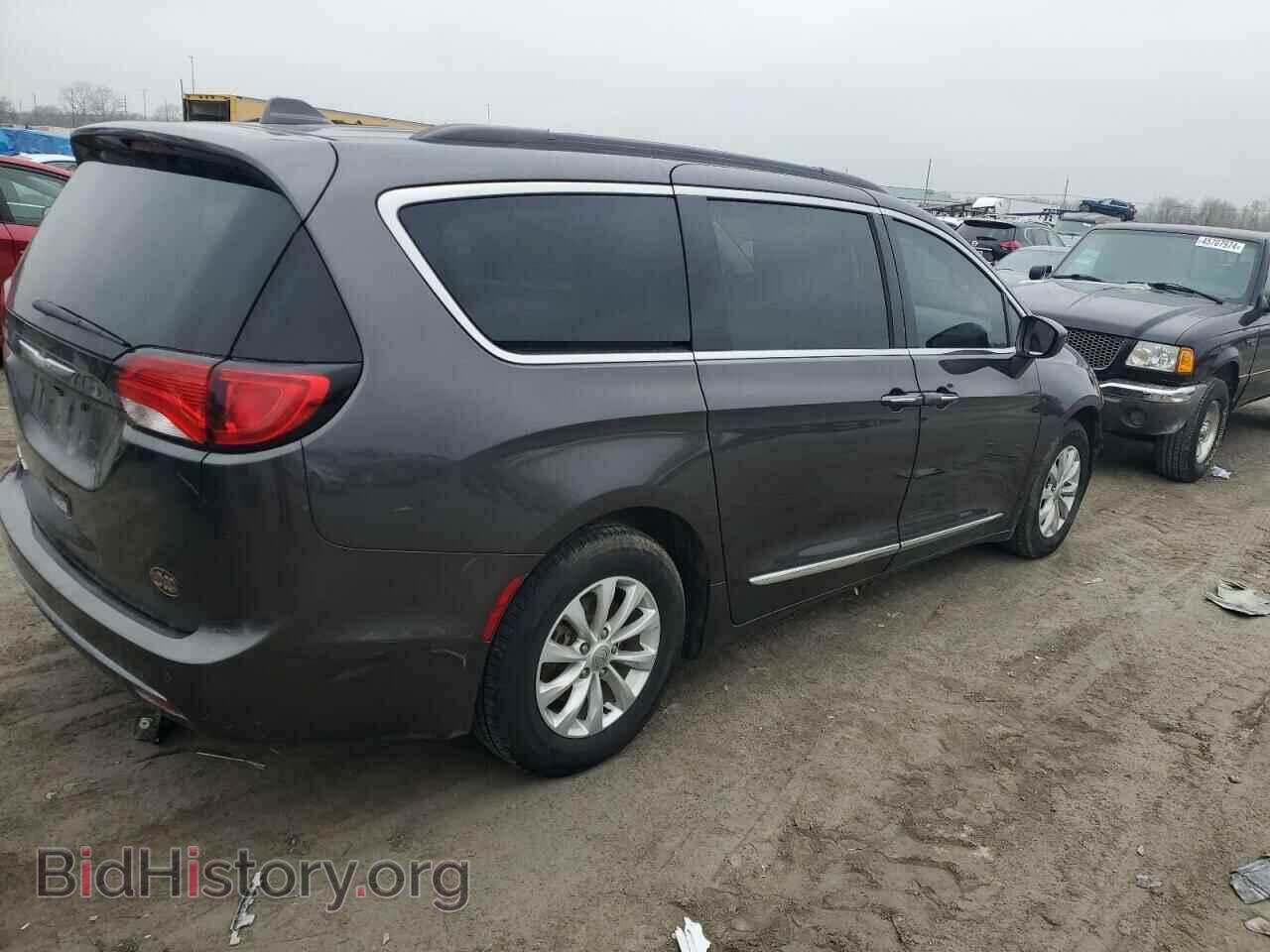 2017 CHRYSLER PACIFICA - VIN: 2C4RC1BG8HR688488 - Фото 3