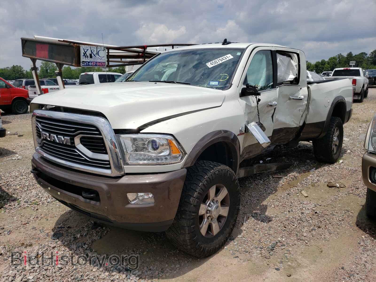 2017 RAM 2500 - VIN: 3C6UR5GL5HG764316 - Фото 2