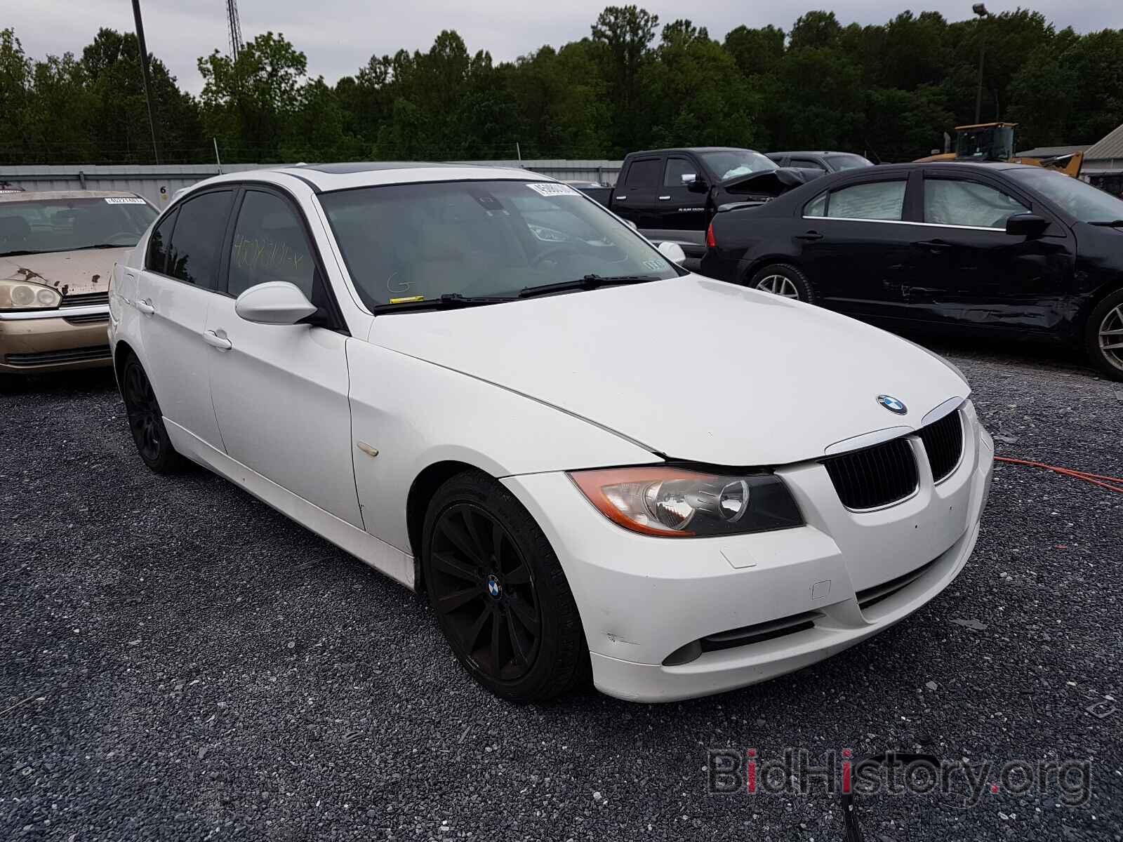 Photo WBAVC73528KP37954 - BMW 3 SERIES 2008