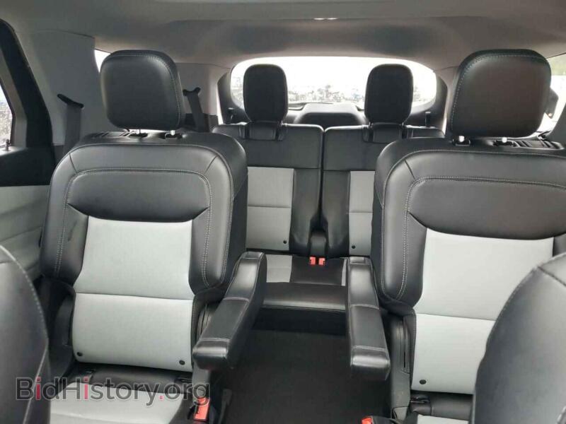 2022 Ford EXPLORER (VIN 1FMSK7DH3NGA09409) — фото 10 из 13