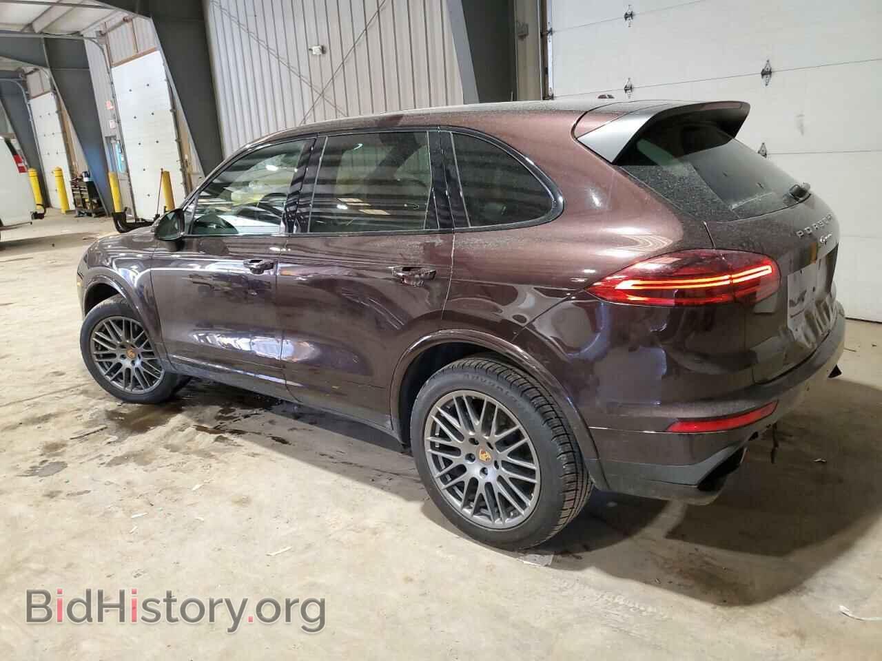 2017 PORSCHE CAYENNE - VIN: WP1AA2A26HKA88001 - Фото 2