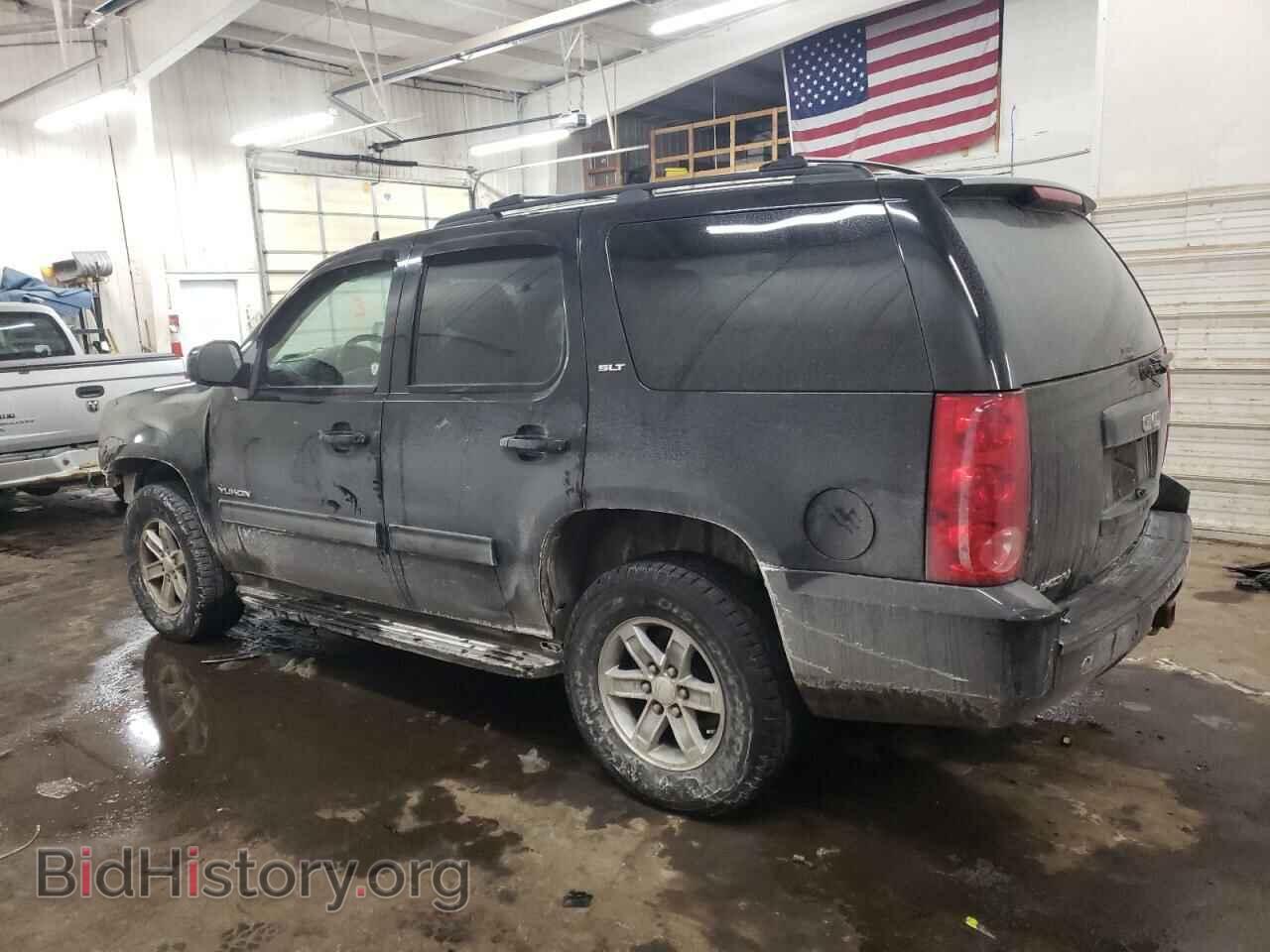 2011 GMC YUKON - VIN: 1GKS2CE07BR330217 - Фото 2