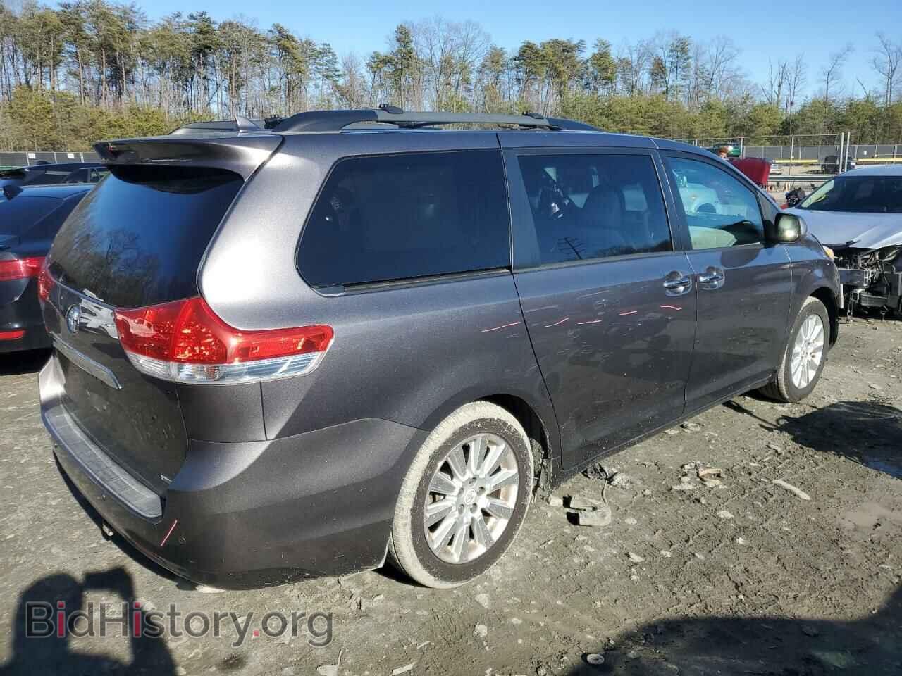 2011 TOYOTA All Models - VIN: 5TDYK3DC9BS025367 - Фото 3