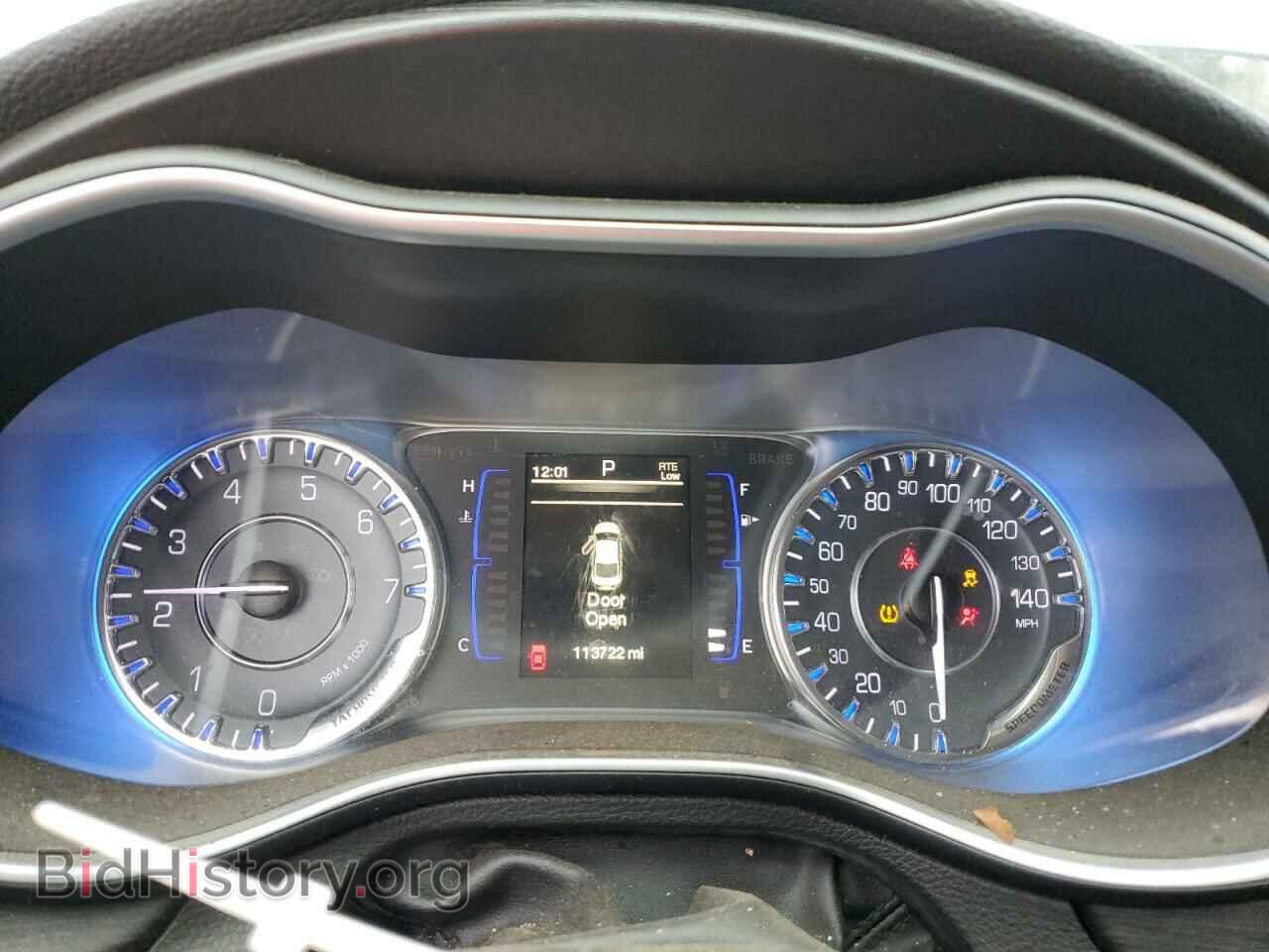 2015 CHRYSLER 200 - VIN: 1C3CCCAB1FN702902 - Фото 9