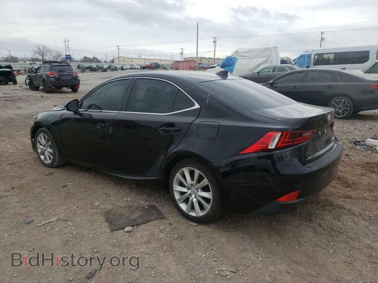 2016 LEXUS IS - VIN: JTHBA1D2XG5010490 - Фото 2