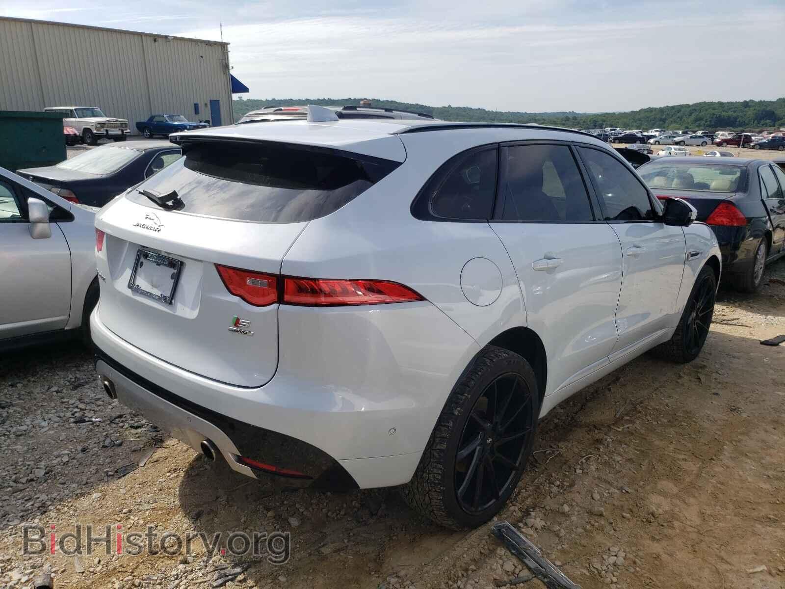2017 JAGUAR F-PACE - VIN: SADCM2BV7HA059630 - Фото 4