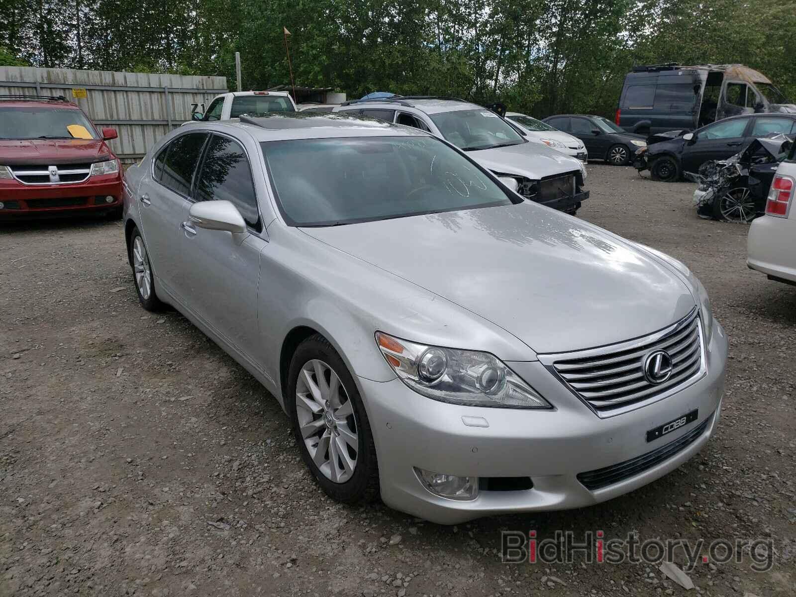 Photo JTHCL5EF9A5008745 - LEXUS LS460 2010