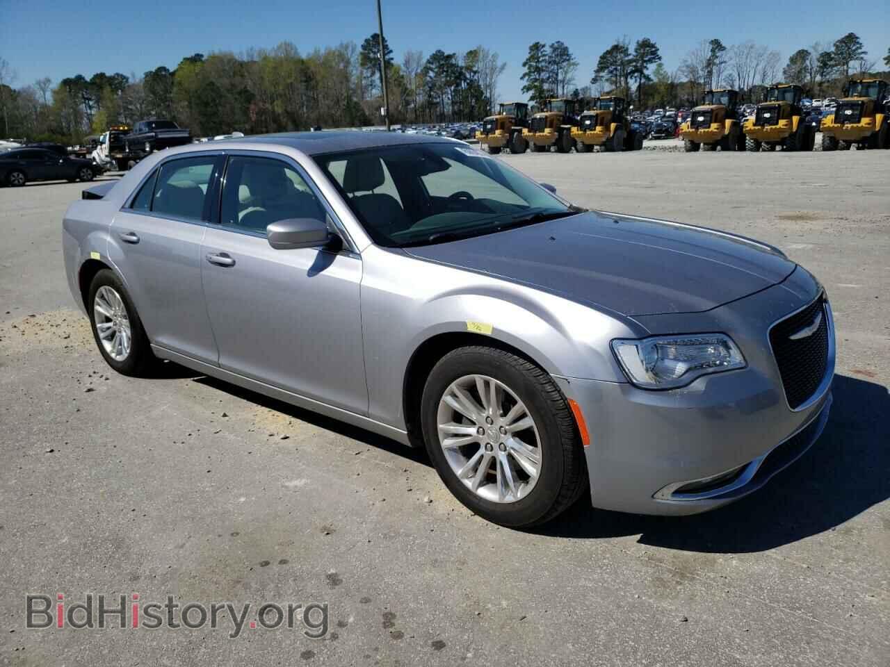 2016 CHRYSLER 300 - VIN: 2C3CCAAG7GH278202 - Фото 4