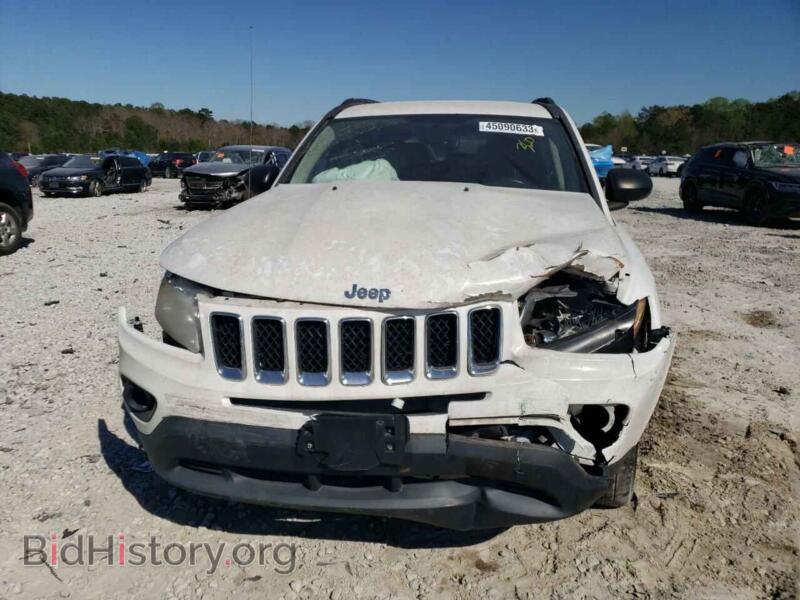 2011 Jeep COMPASS (VIN 1J4NT5FB1BD261100) — фото 5 из 13