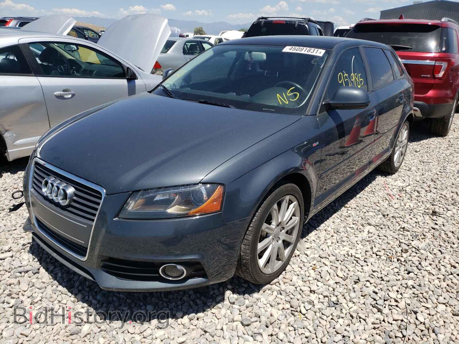 2010 AUDI A3 - VIN: WAUKFAFM8AA130527 - Фото 2