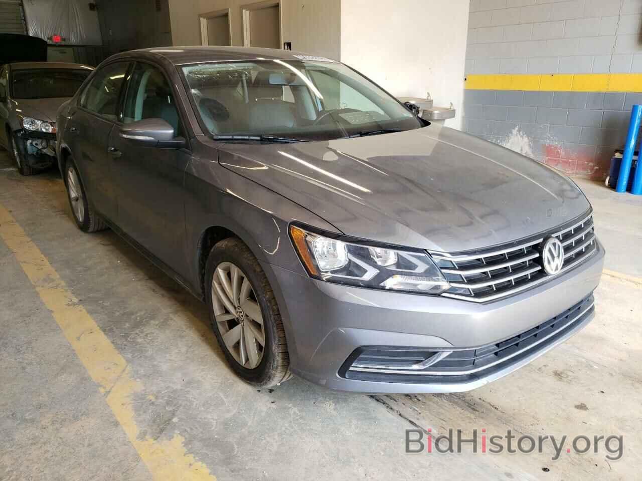 Photo 1VWLA7A3XKC001666 - VOLKSWAGEN PASSAT 2019