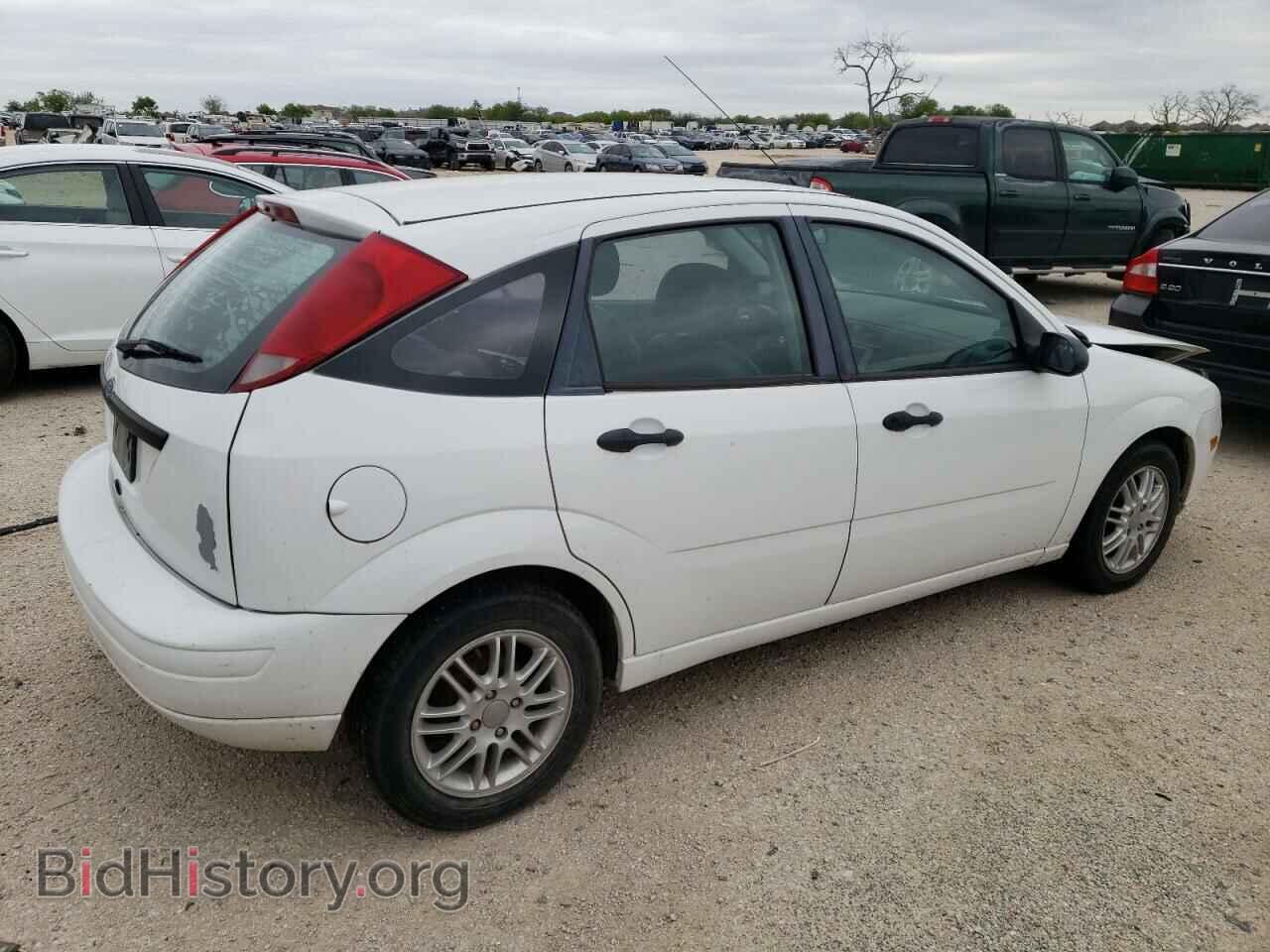2007 FORD FOCUS - VIN: 1FAFP37N27W345813 - Фото 3