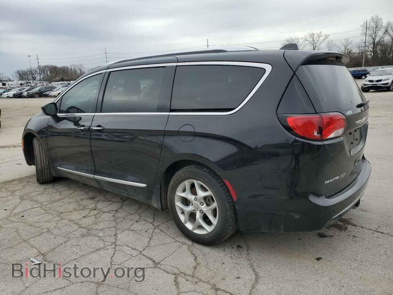 2017 CHRYSLER PACIFICA - VIN: 2C4RC1EG4HR752375 - Photo 2
