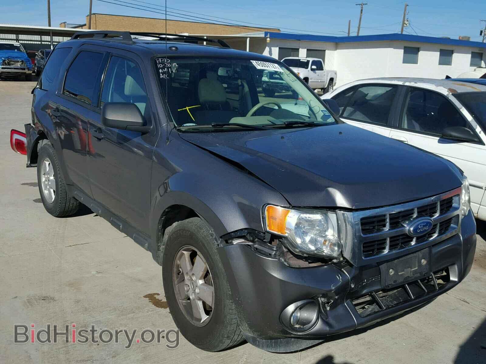 Фотография 1FMCU0D78BKA39642 - FORD ESCAPE 2011