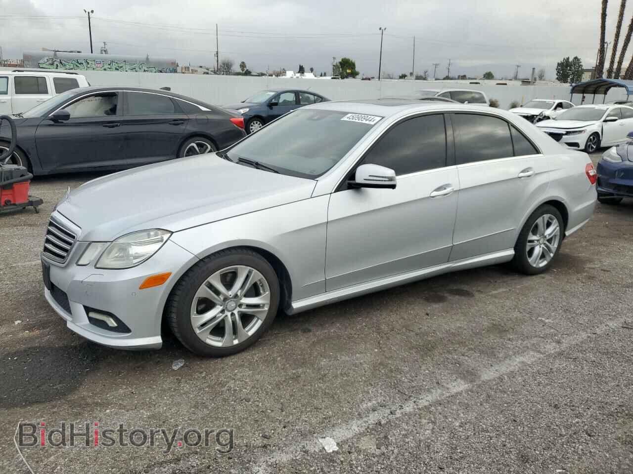 Photo WDDHF5GB8AA228464 - MERCEDES-BENZ E-CLASS 2010