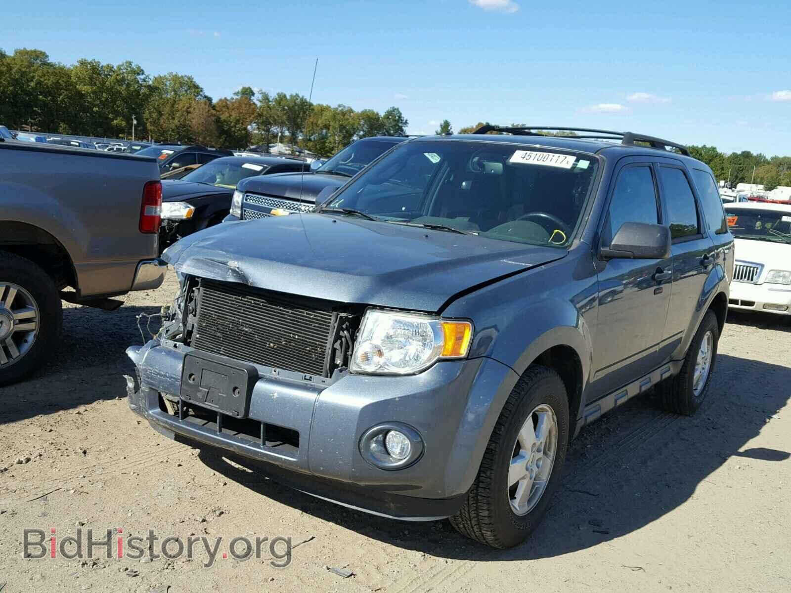 2011 FORD ESCAPE - VIN: 1FMCU9DG5BKC69952 - Фото 2