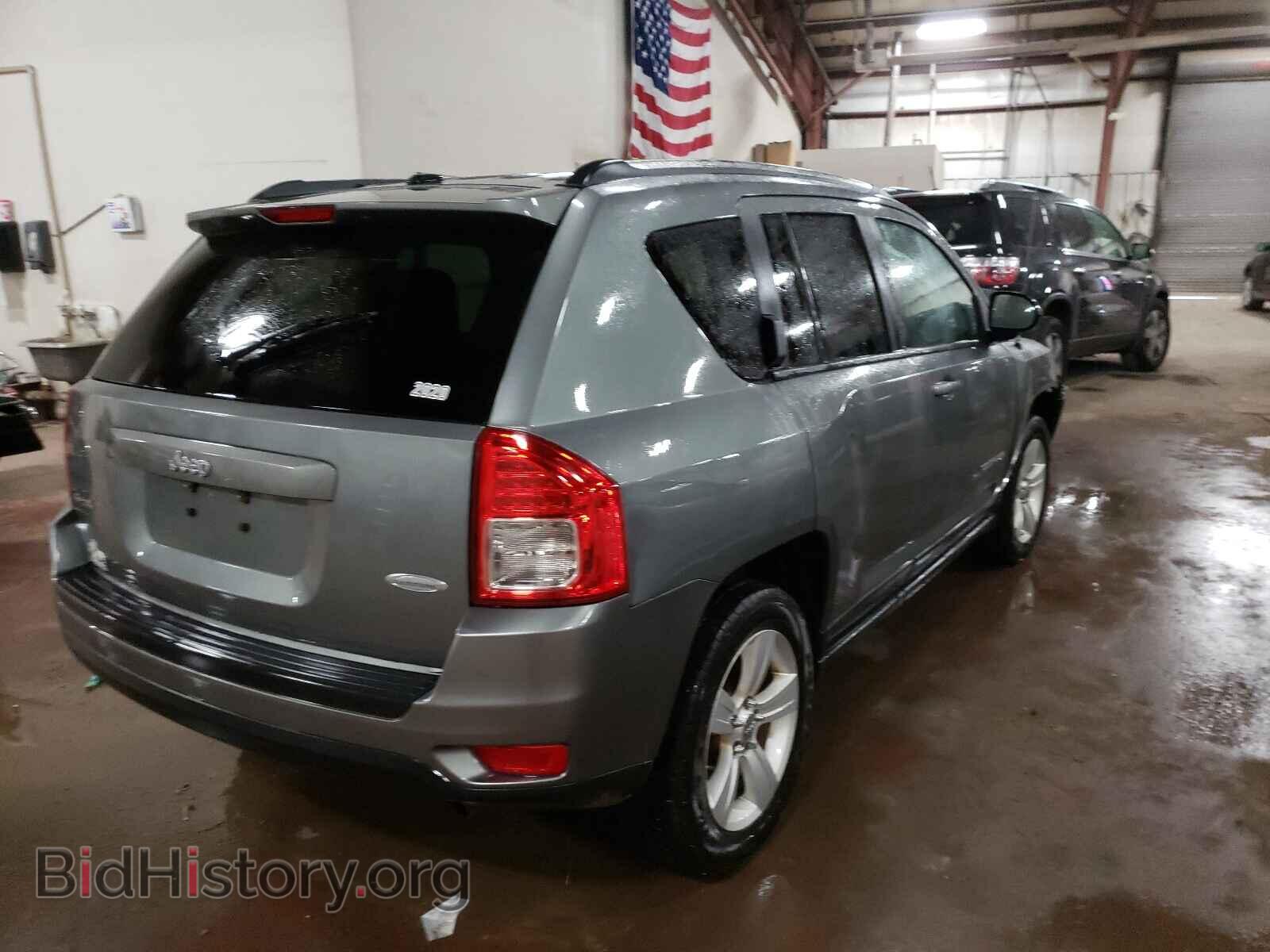 2011 JEEP COMPASS - VIN: 1J4NF1FBXBD271706 - Photo 4