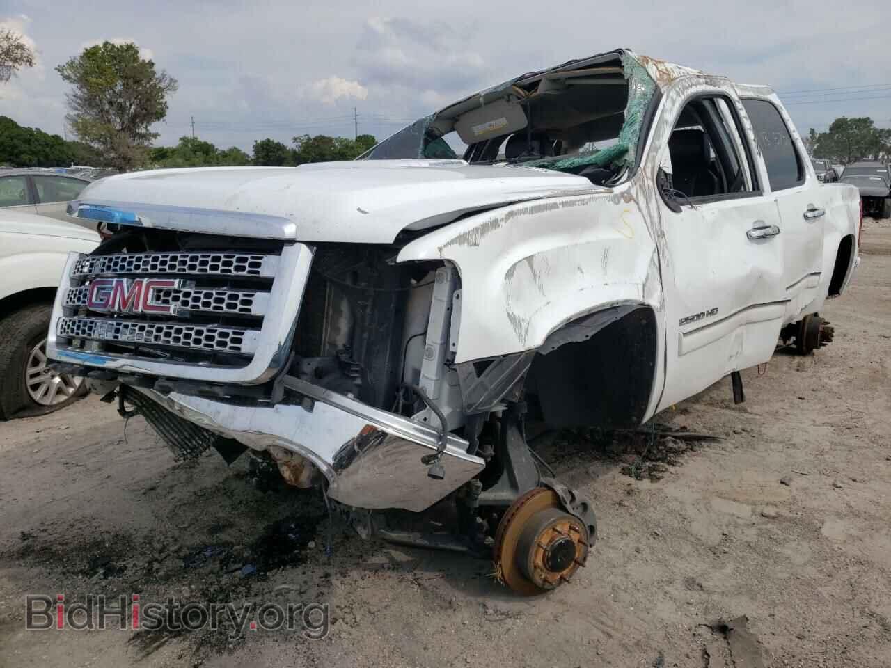 2012 GMC SIERRA - VIN: 1GT120C82CF145588 - Фото 2