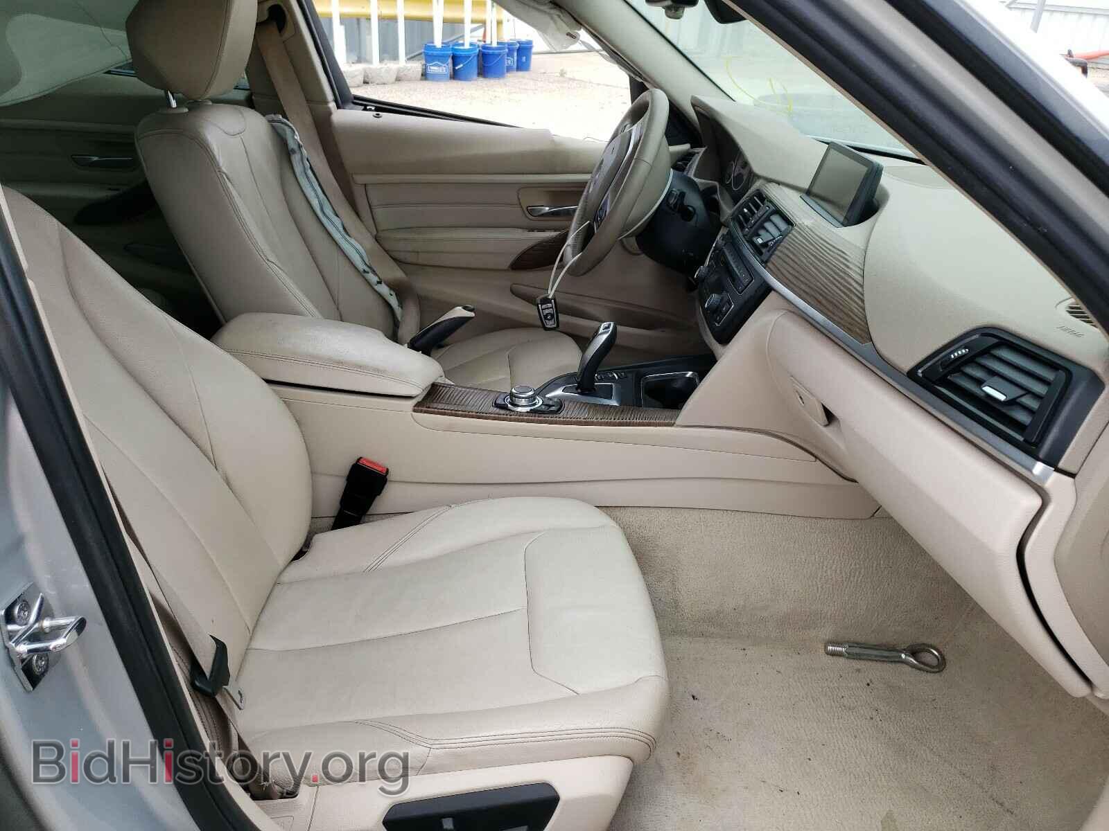 2012 BMW 3 SERIES - VIN: WBA3A5C56CF256009 - Фото 5